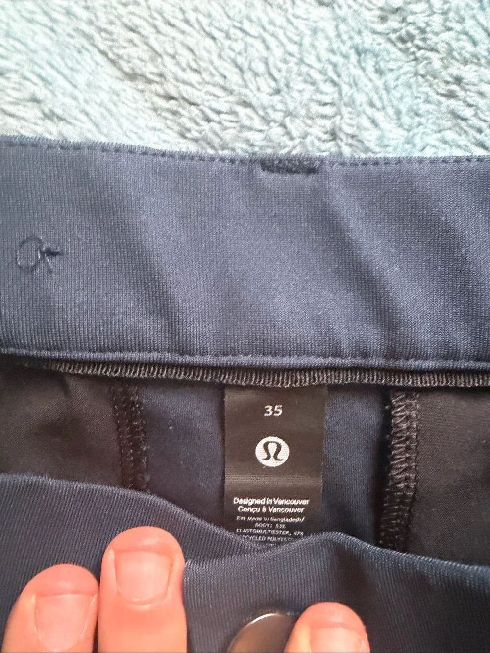 lululemon athletica smooth dark